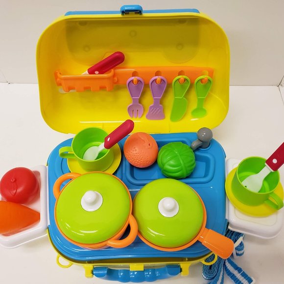 New Portable Mini Toy Kitchen set - Picture 15 of 15